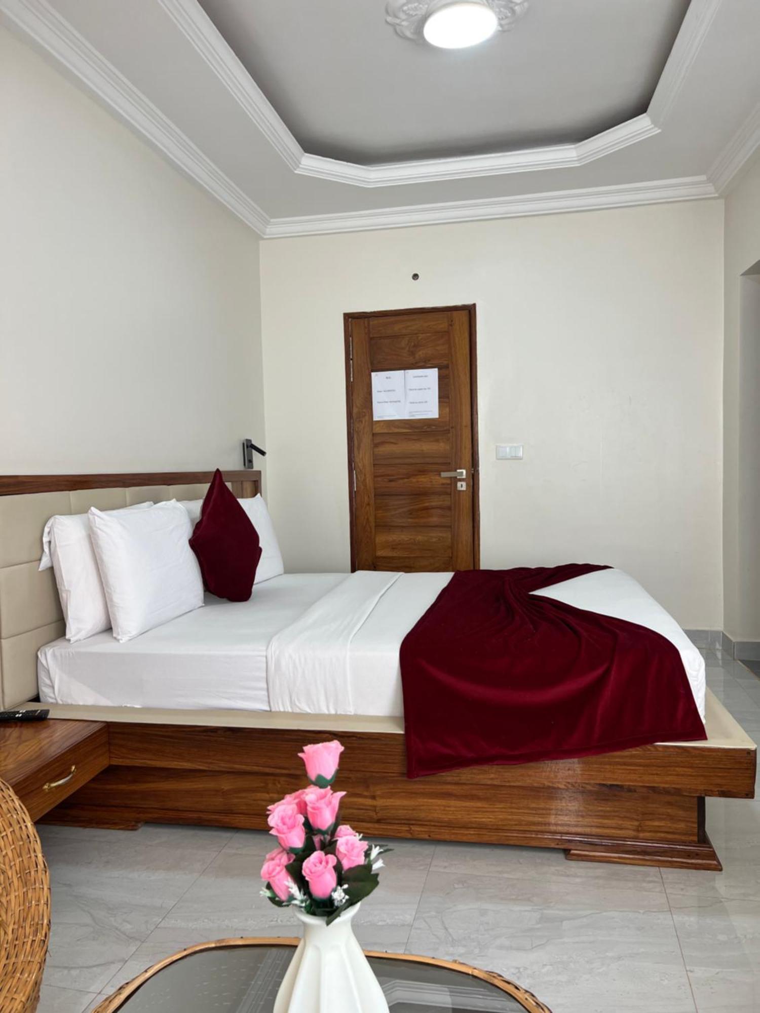 Mag Palace Hotel Bissau Dış mekan fotoğraf