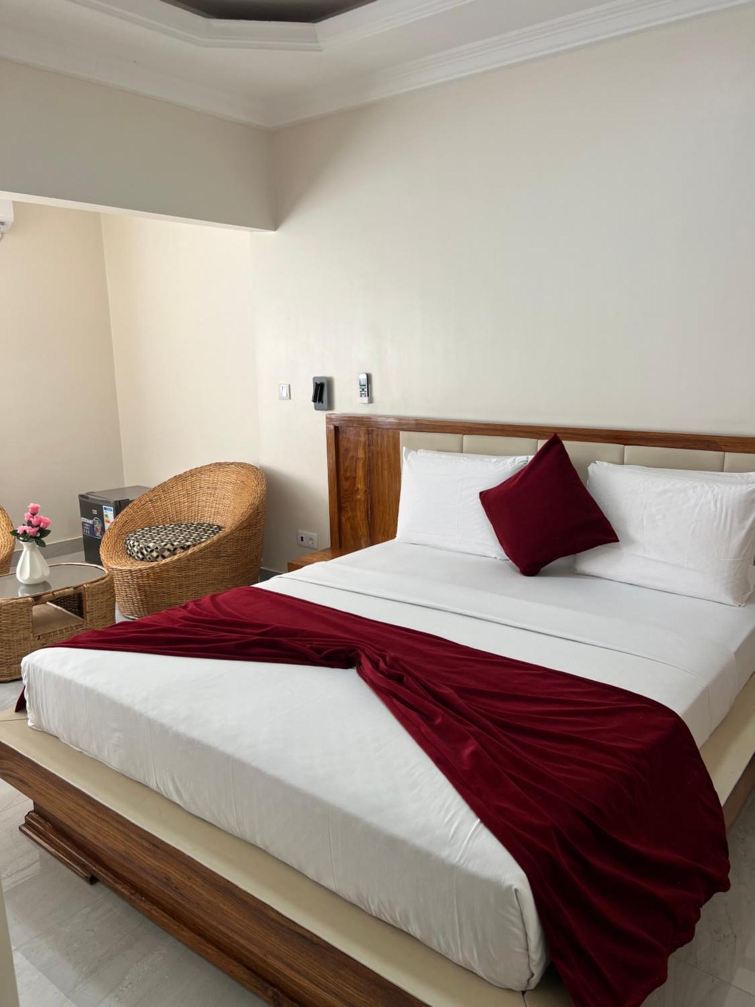 Mag Palace Hotel Bissau Dış mekan fotoğraf